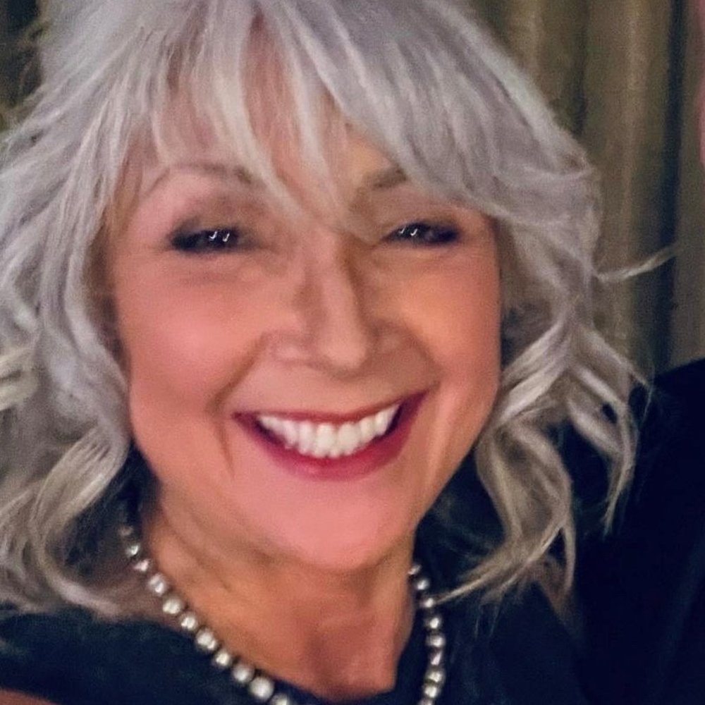 Meet your Posher, Lady X